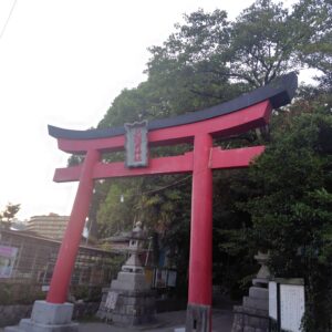 投稿についてもっと詳しく 化粧品工場